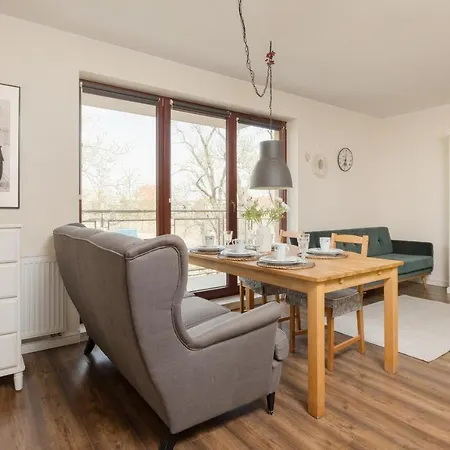 City Center With Balcony By Renters *